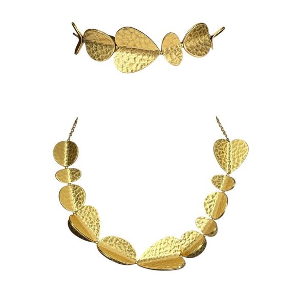 Kate Spade Metal Petal Gold Hammered Necklace Jewelry Set Cruise Luxury Designer - Picture 1 of 6